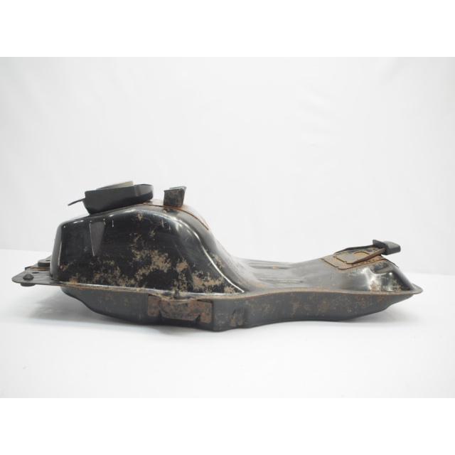 ns1 燃料タンク サビなし 固定用ステーとガソリン受け付き