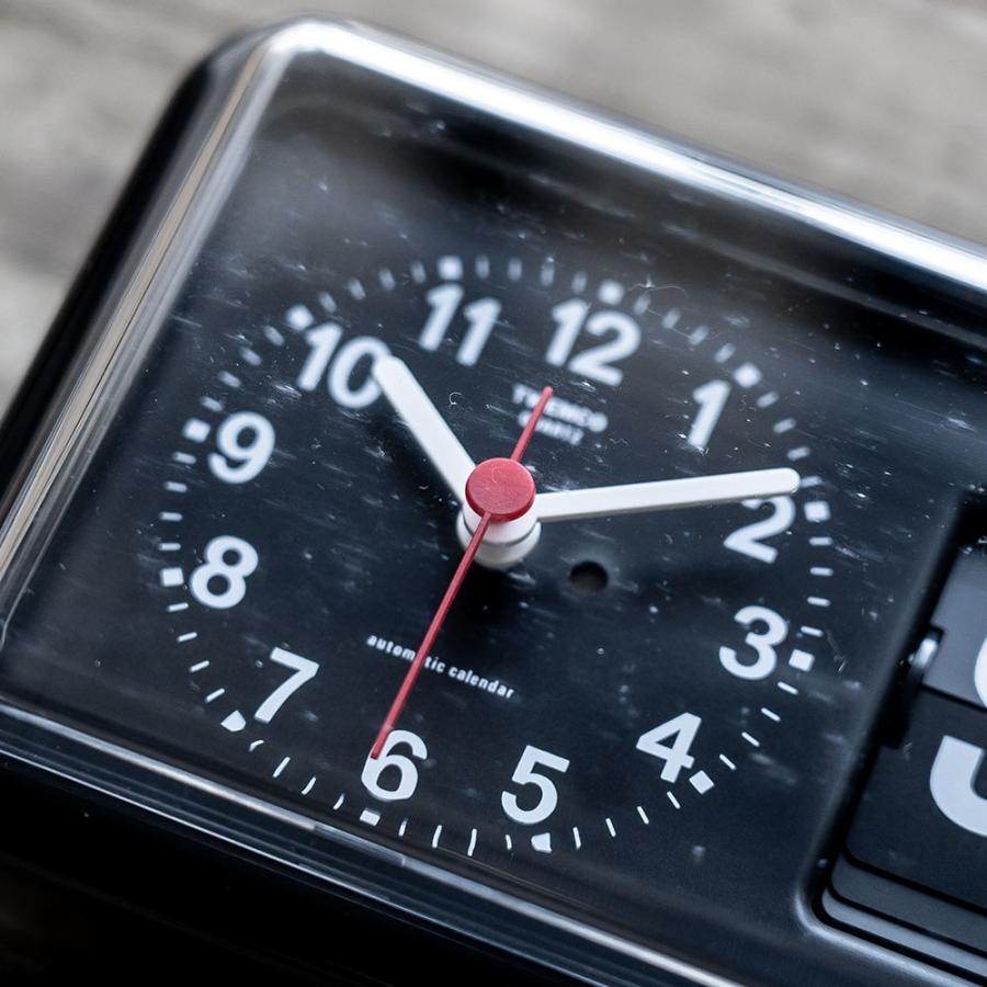 DETAIL（ディテール） フリップカレンダー付き 時計 Twemco Calendar