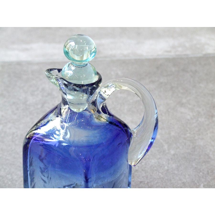 デキャンタ 美しい青色のガラス製装飾品 デキャンタ 美しい青色の