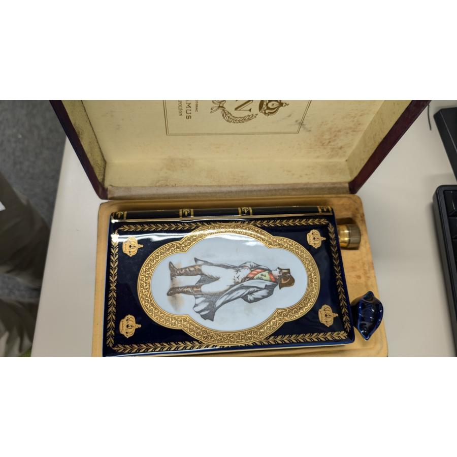 未開栓】古酒 カミュ ナポレオンブック 紳士と淑女 青陶器ボトル 楽天