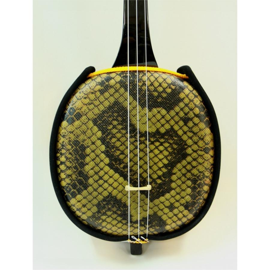 美品】沖縄三線 和楽器 ヘビ柄 合皮 人工皮 初心者 CD 付属品
