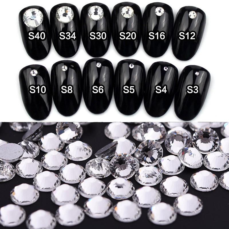 最終値下げ‼️スワロフスキー、ネイルパーツ大量SET！！ 20個/10個入り