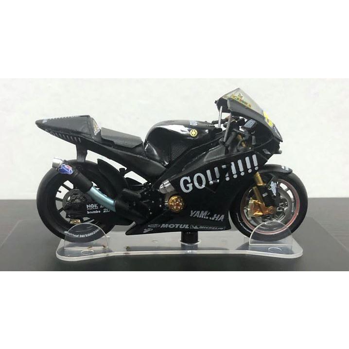 ixo MODELS 1:18 YAMAHA YZR-M1 No.46 Valentino ROSSI Moto GP test