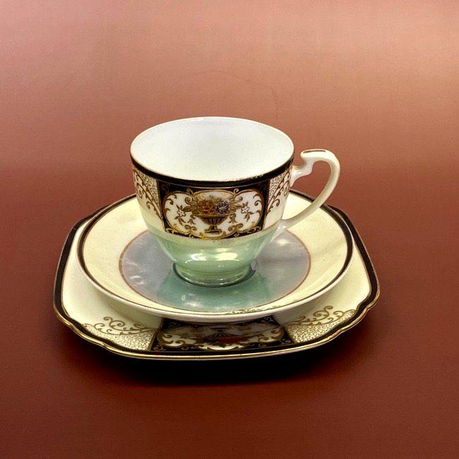 ノリタケ オールドノリタケ 金彩花柄 トリオ C&S コーヒーカップ