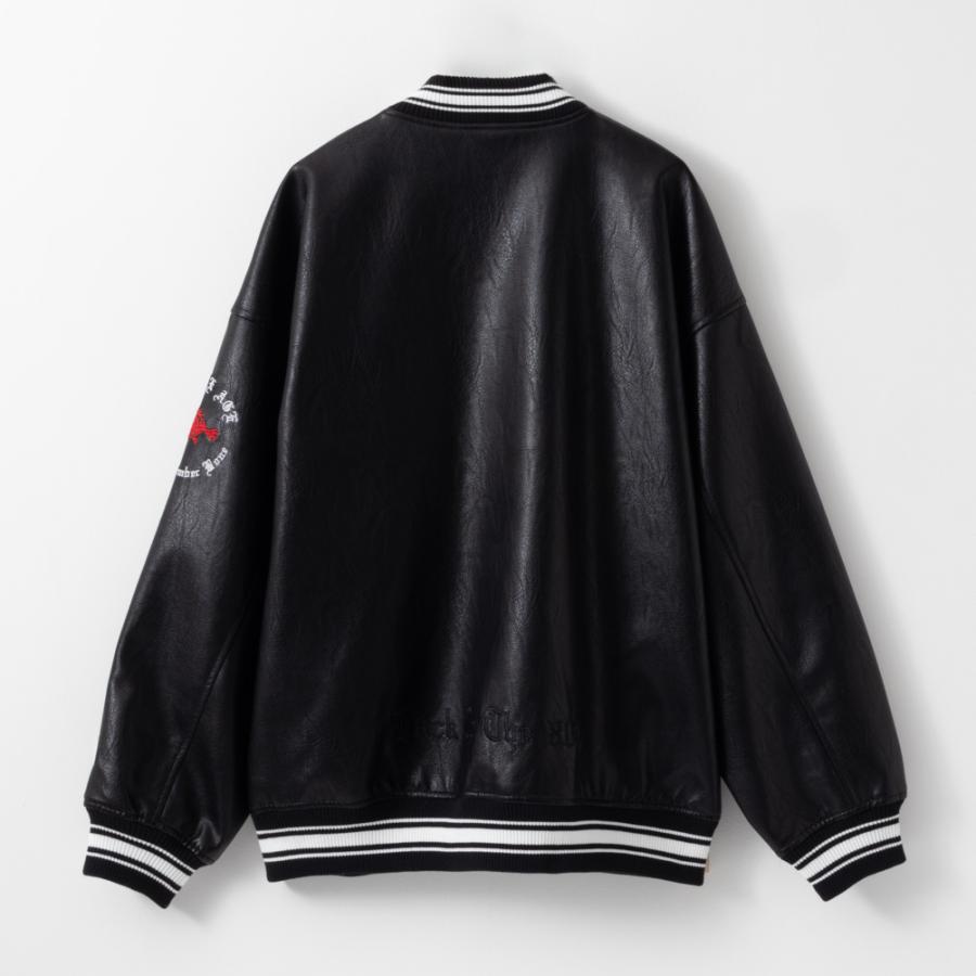 1974年モデルの横浜大洋ホエールズデザインのライトスタジャン限定品