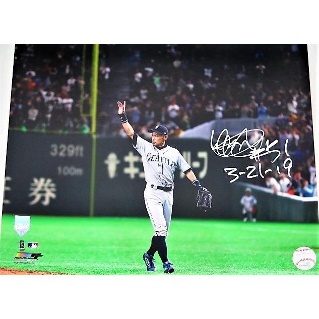 イチロー直筆サイン#51及び引退日付書込大型写真(28X36cm) ドジャース