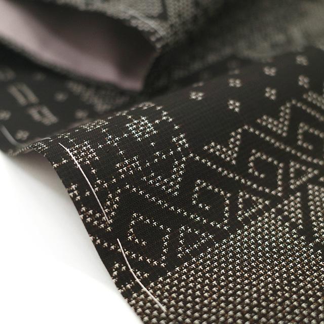 本場大島紬 着物 未使用 正絹 袷 大島紬 7マルキ こげ茶 寄せ柄 新古