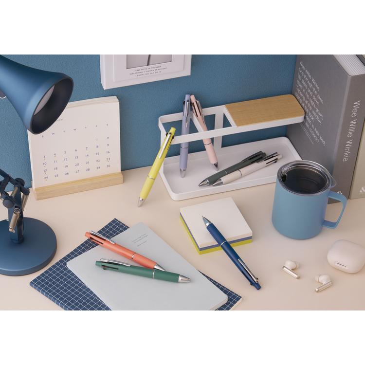 ジェットストリーム 4＆1 三菱鉛筆 多機能ボールペン 4色ボール0.5mm＋