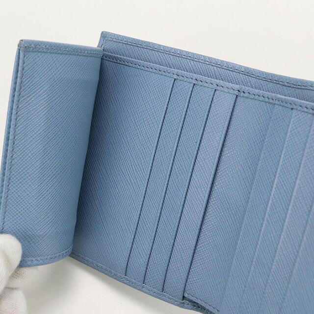 PRADA プラダ 二つ折り財布 レザー サフィアーノ 水色 ブルー系