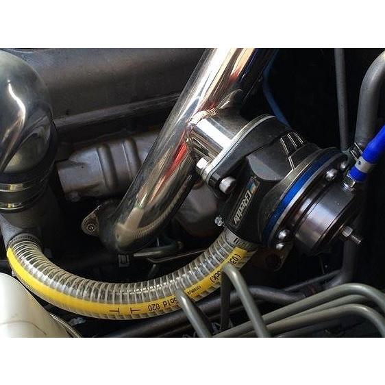 JB23ブローオフバルブ 取付アタッチメント＋汎用ブローオフバルブ＋