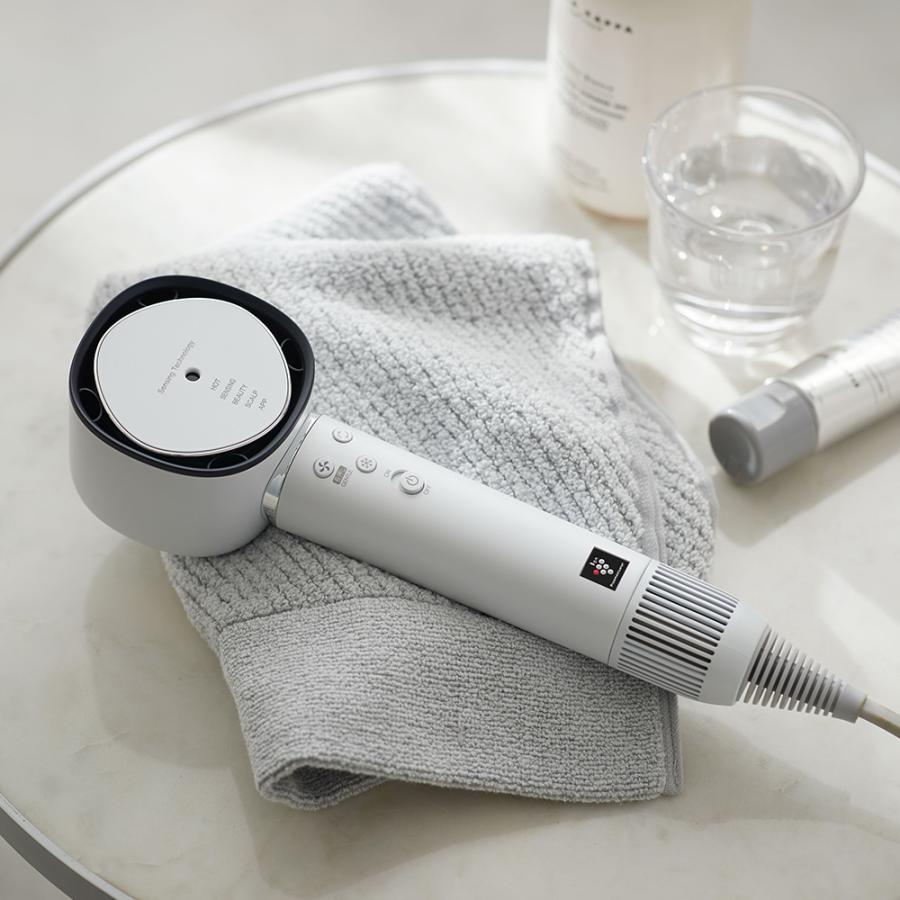 シャープ プラズマクラスタードレープフロードライヤーIB-WX902-W