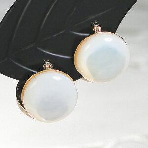 イエローゴールド K18 YG 白蝶貝 半円 ピアス 18金 k18 半球 ゴールド