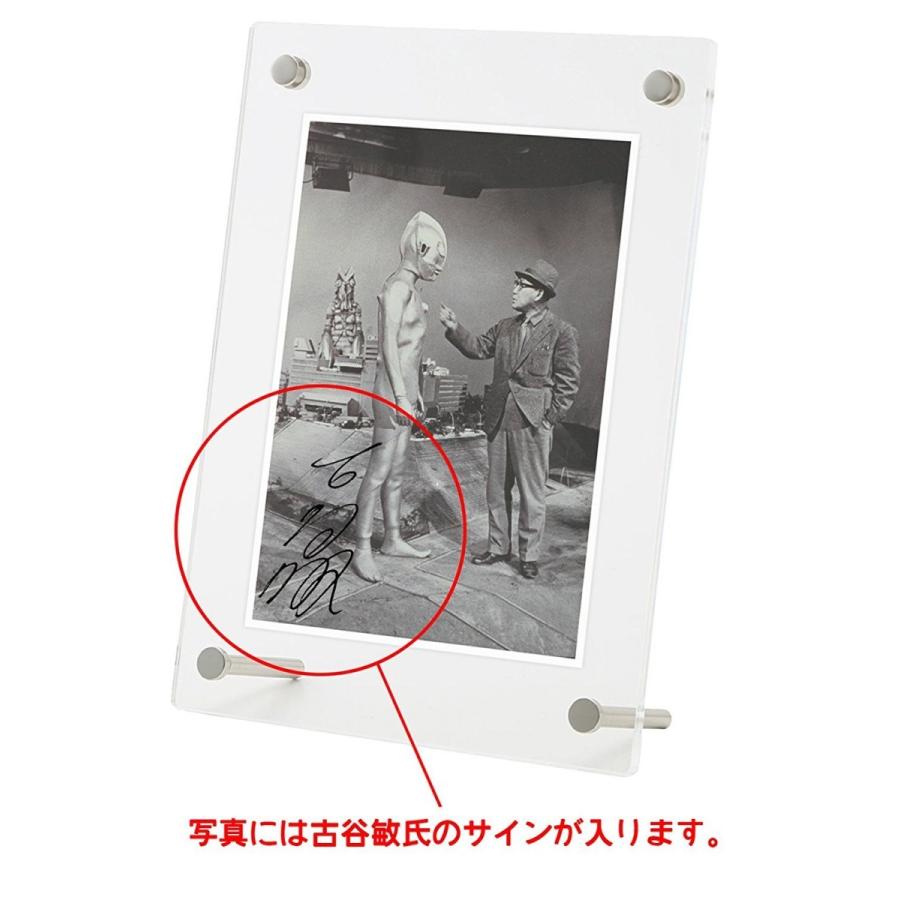 1/12スケール 円谷英二氏とウルトラマン ポリストーン スタチュー