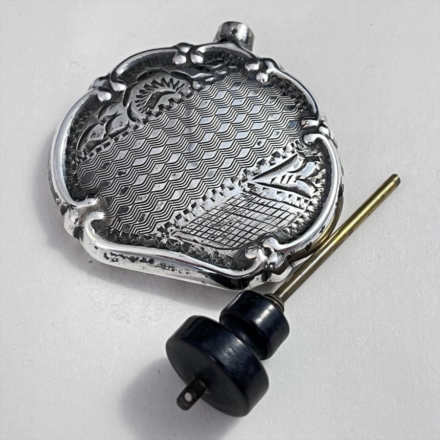 アンティーク シルバー 銀製 900刻印 メーカーズマークJS 彫銀