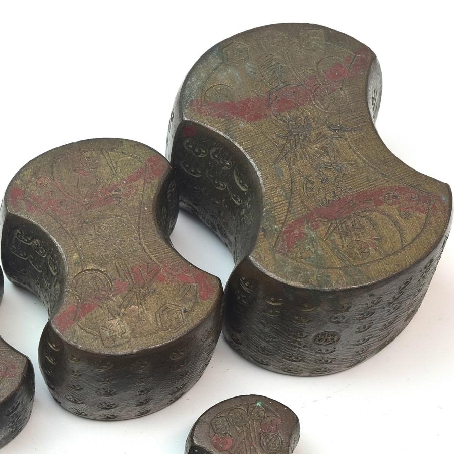 趣楽】 江戸時代 両替秤 分銅15種 高さ73cm 重量9，1kg 天秤