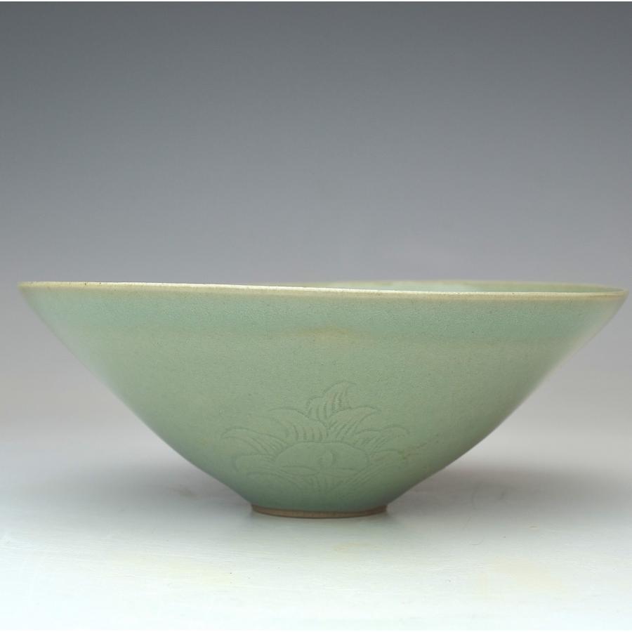 趣楽】 韓国人間国宝 柳海剛作 青磁鶴図象嵌茶碗 共箱 直径14