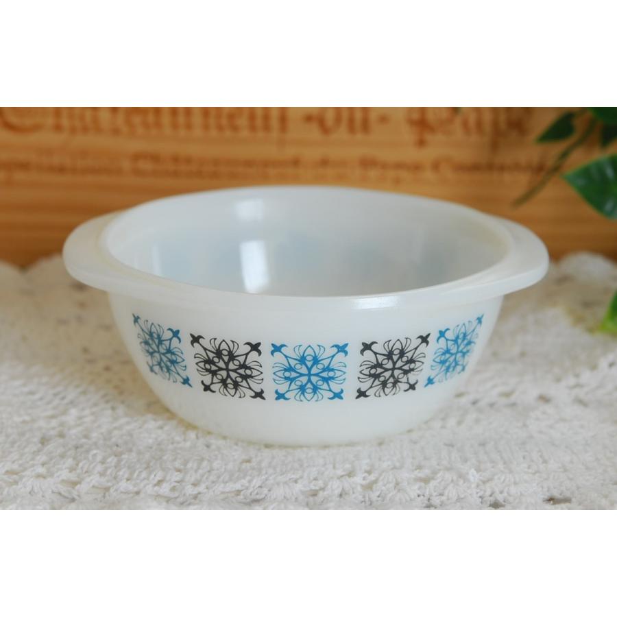 骨董 時代 2色バイカラーフリル 乳白色ガラス 橙色 脚付コンポート