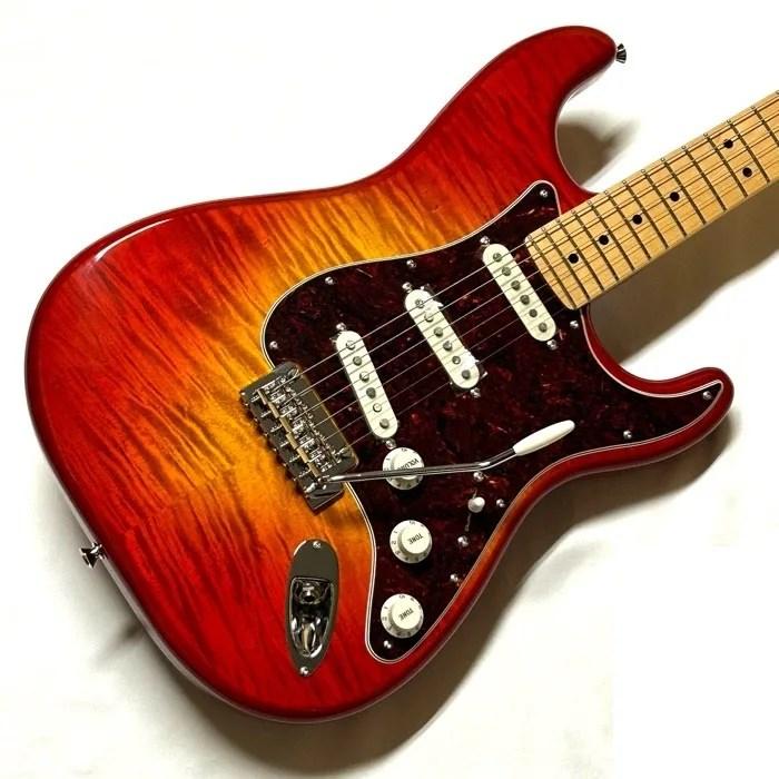 Fender エレキギター ストラトレリック塗装2022年製ソフトケース付