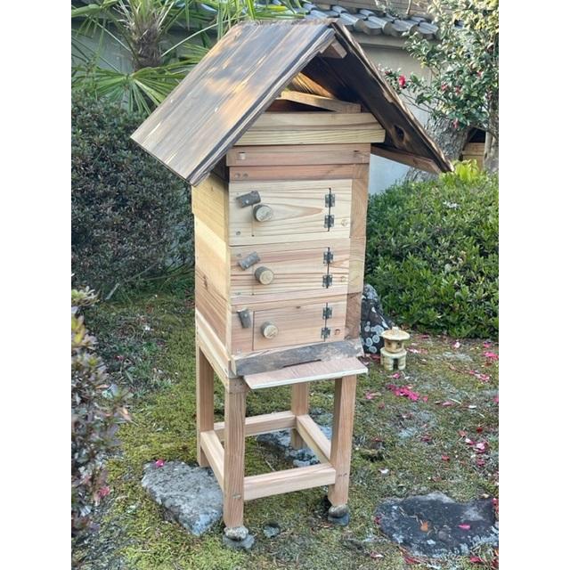 Freddo】日本みつばち用 飼育箱 重箱式巣箱 観察窓3窓付 三角バー