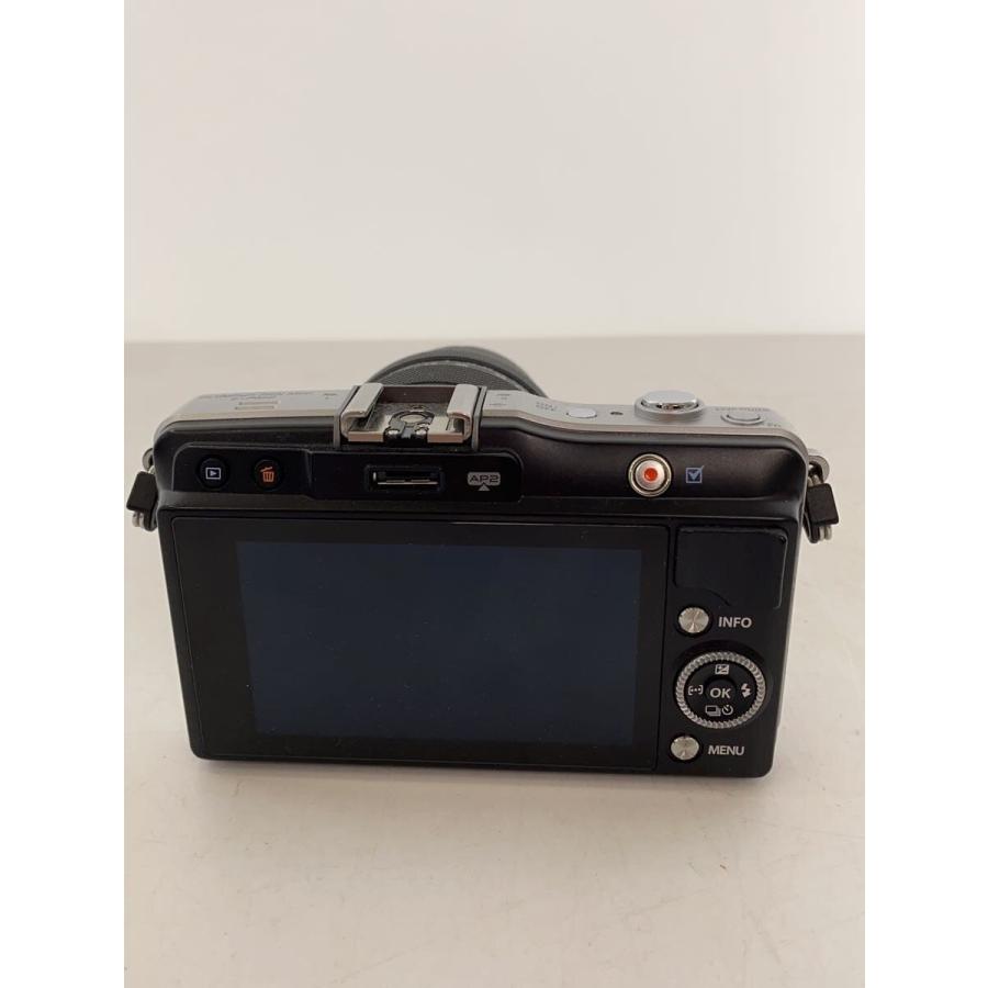 一眼レフカメラ オリンパスOM-INブラックカメラレンズ3本ストロボ等