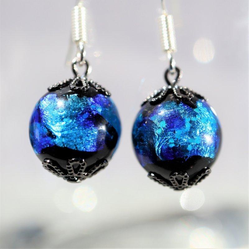 ほたる玉 ピアス とんぼ玉 シルバー925 蓄光 ガラス工芸 青 ブルー