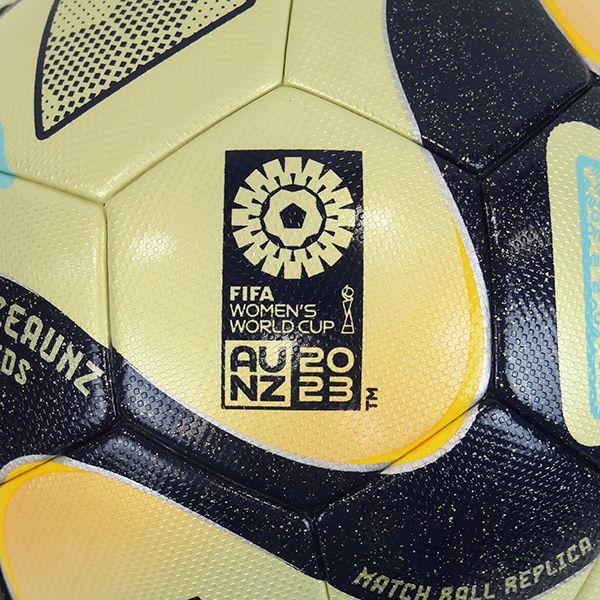 adidas（アディダス） サッカーボール4号球 オーシャンズ プロ キッズ