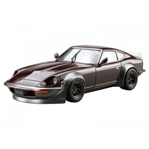 アオシマ 1/24 ニッサン S30 フェアレディZ エアロカスタム '75