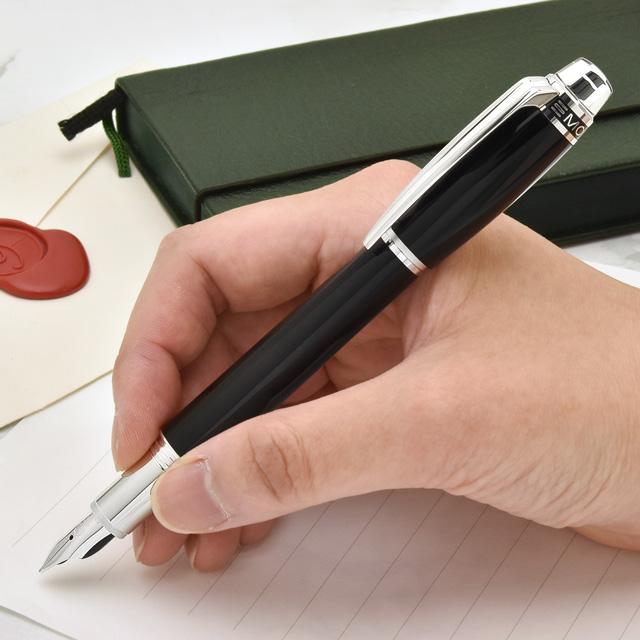 MONTBLANC（モンブラン） 万年筆 名入れ スターウォーカー アーバン