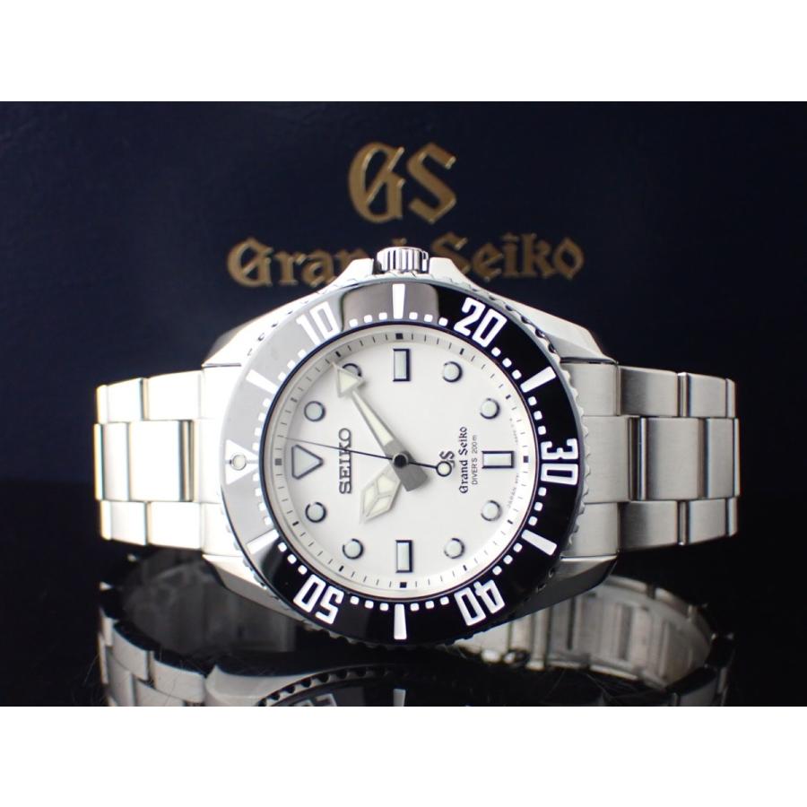 SEIKO クォーツ懐中時計 ホワイト文字盤 SEIKO 懐中時計 ホワイト文字