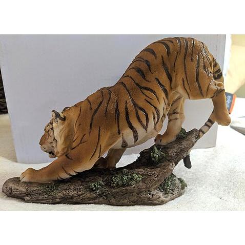 ベンガル・タイガー（虎）トラ動物置物彫像 彫刻 飛躍 力の象徴 /貴賓