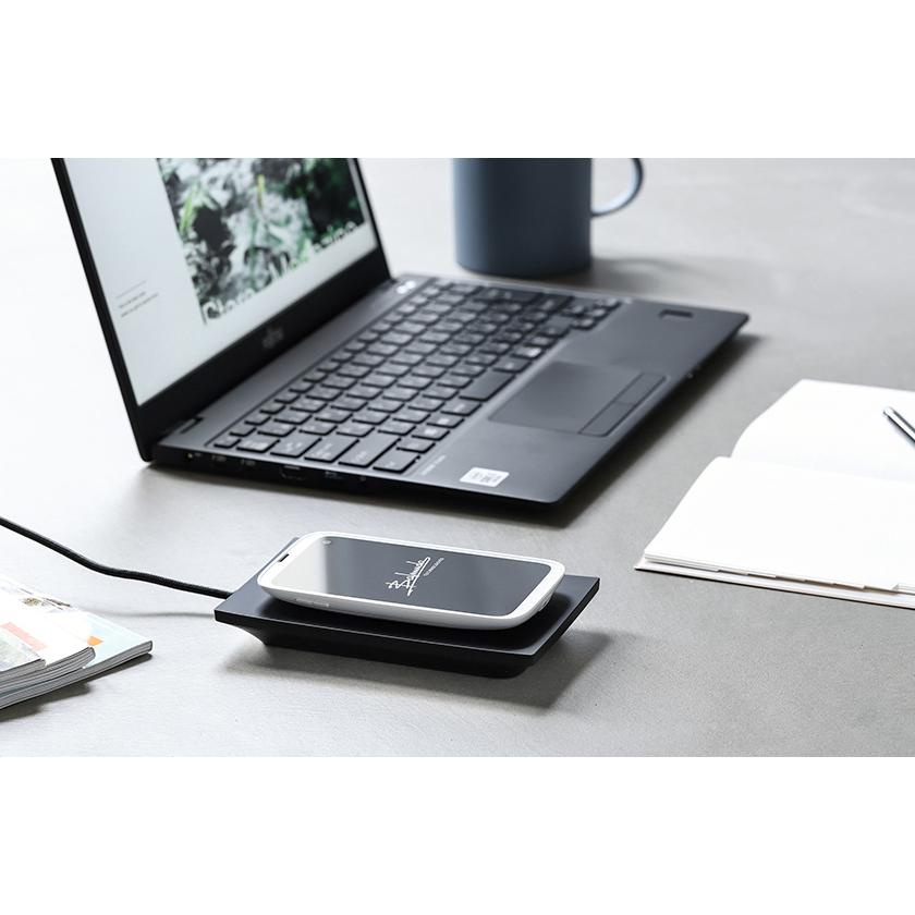 BALMUDA（バルミューダ） ［ BALMUDA Phone ワイヤレス充電器 フォン