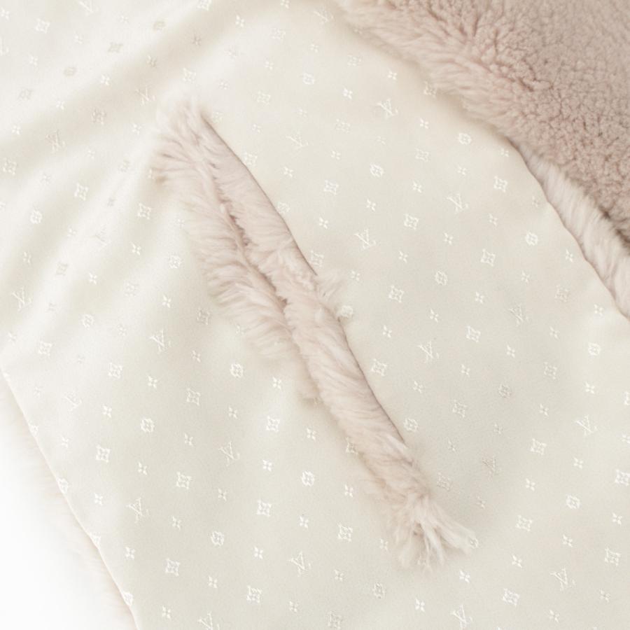 LOUIS VUITTON（ルイ・ヴィトン） エシャルプ LV インザシティー