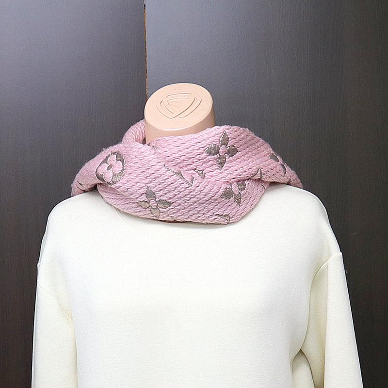 ルイヴィトン エシャルプ ロゴマニアシャイン マフラー ローズバレリーヌ