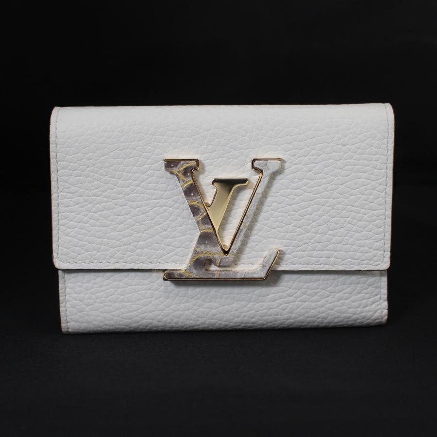 LOUIS VUITTON（ルイ・ヴィトン） 美品 ポルトフォイユカプシーヌ