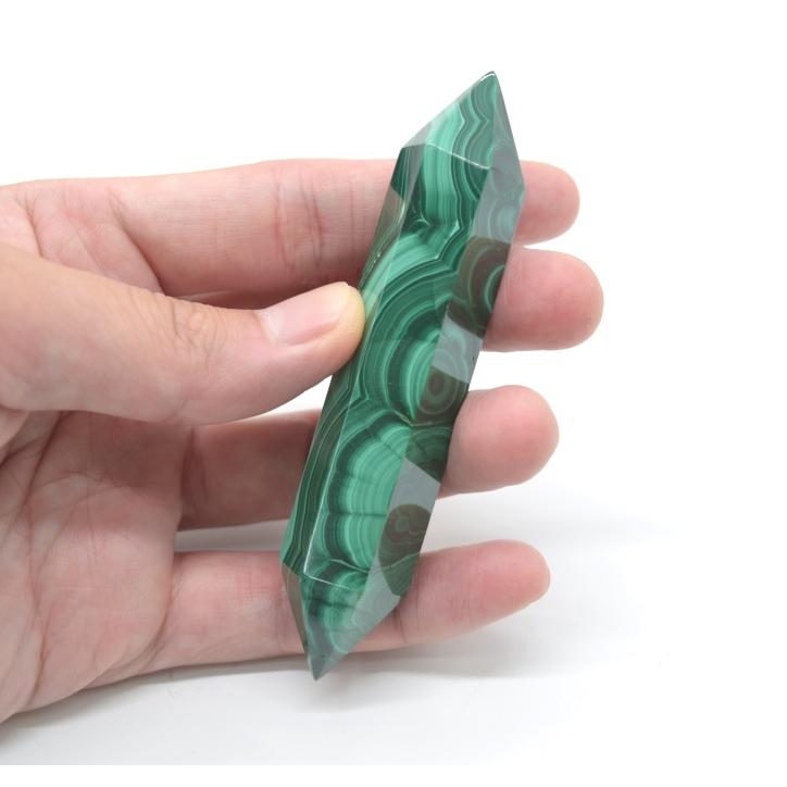 マラカイト 孔雀石 双尖六角柱 両錐 両剣型 天然石置物 10cm : 横浜