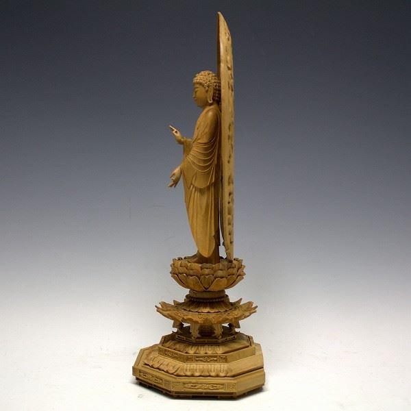 阿弥陀如来 立像 高さ32cm 白檀製 木彫り 仏像 : 仏像と縁起物の専門店