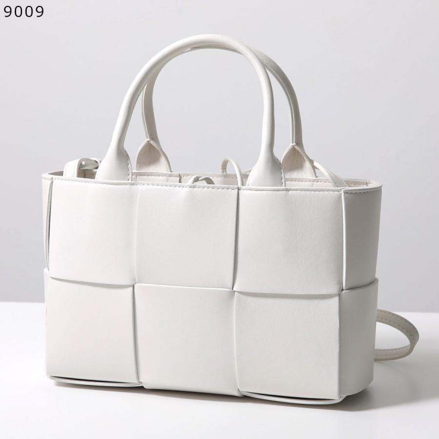 BOTTEGA VENETA（ボッテガ・ヴェネタ） ハンドバッグ MINI ARCO TOTE