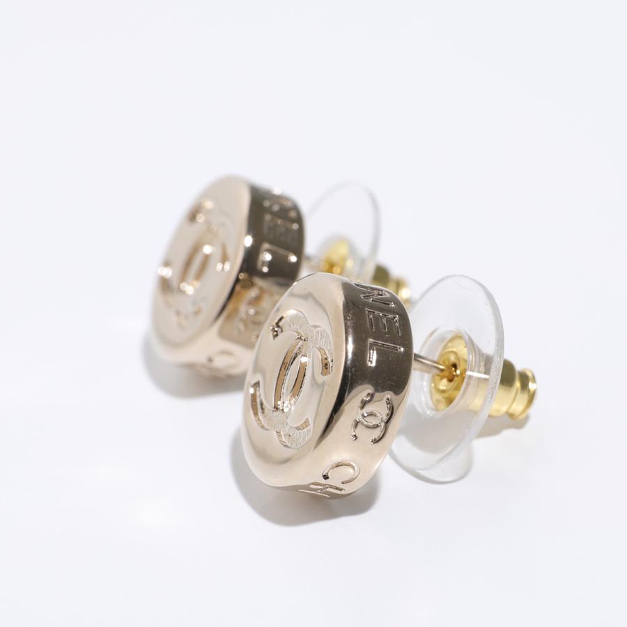 CHANEL（シャネル） ピアス ABE860 B19233 レディース サークル ボタン
