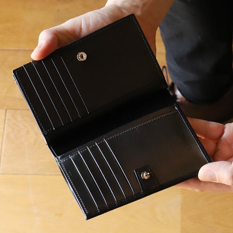 LANVIN en Bleu ランバンオンブルー ゼブダ 二つ折り財布 小銭入れあり