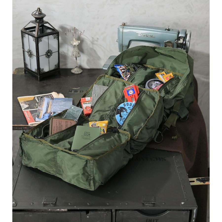 MILITARY（ミリタリー） 実物 新品 デッドストック 米軍 M17 MEDICAL