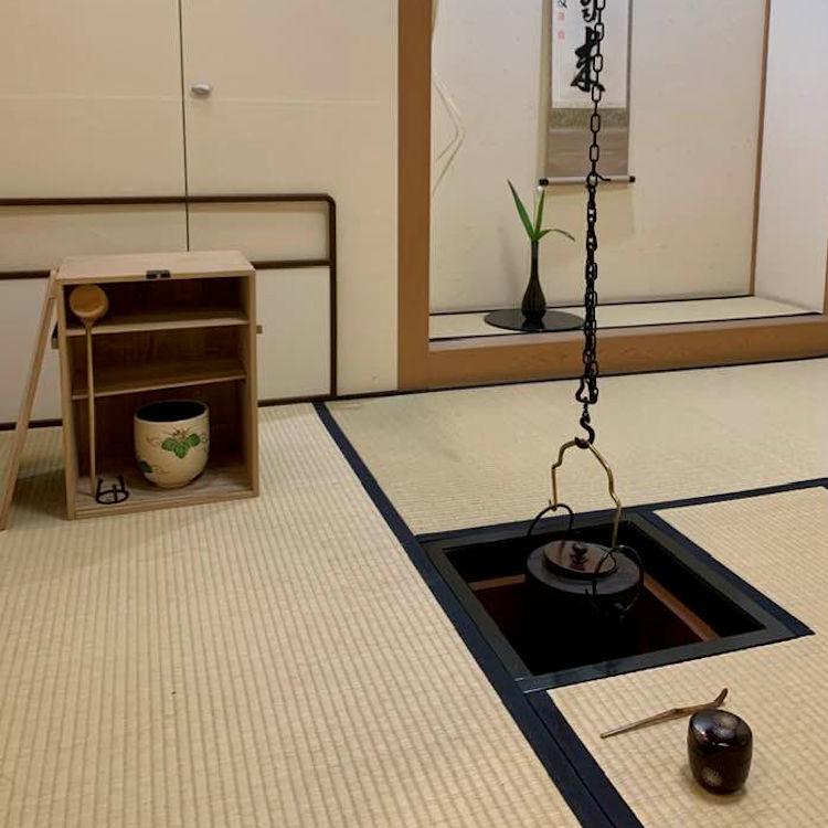 旅箪笥 桐生地 茶道具 野点 出張茶会 伝統美 日本文化 茶道 : 和空間