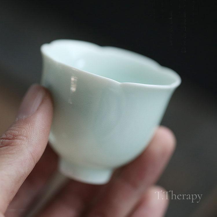 中国茶器 台湾茶 茶杯 品茗杯 ちゃわん 豆茶わん （青白磁 花びら