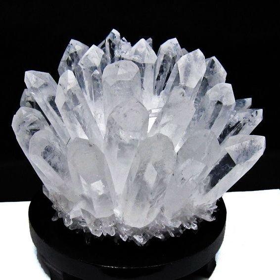 1.3Kg 水晶 クラスター 原石 台座付属 一点物 送料無料 182-8382