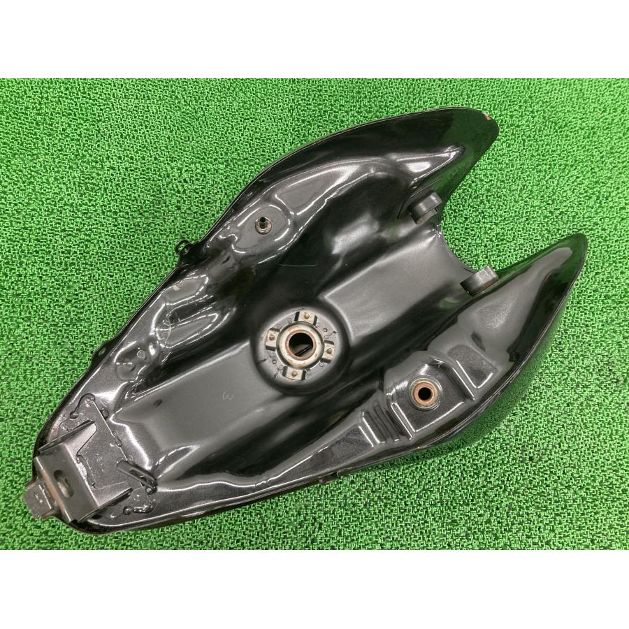 ホンダ（HONDA） ホーネット250 タンク 黒M KEA 純正 中古 バイク 部品