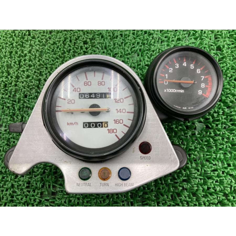 ヤマハ発動機 SRX400 メーター ヤマハ 純正 中古 バイク 部品 コケキズ