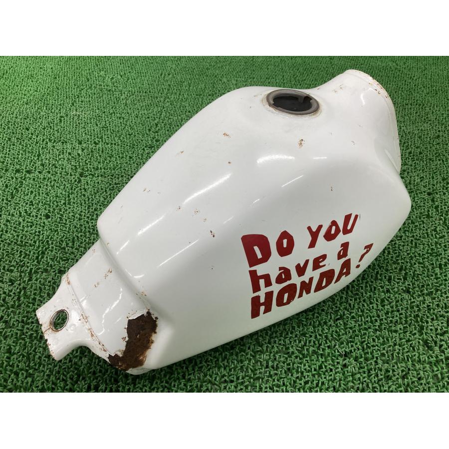 ホンダ（HONDA） FTR223 タンク 白 純正 中古 バイク 部品 MC34