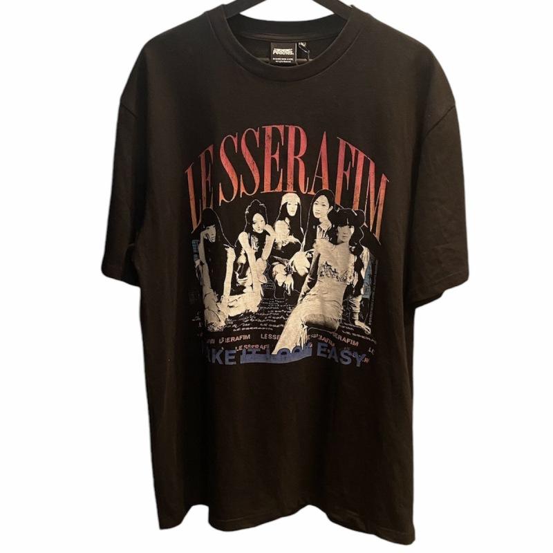 LE SSERAFIM x Peaches Tシャツ 【Mサイズ】 LE SSERAFIM グッズ