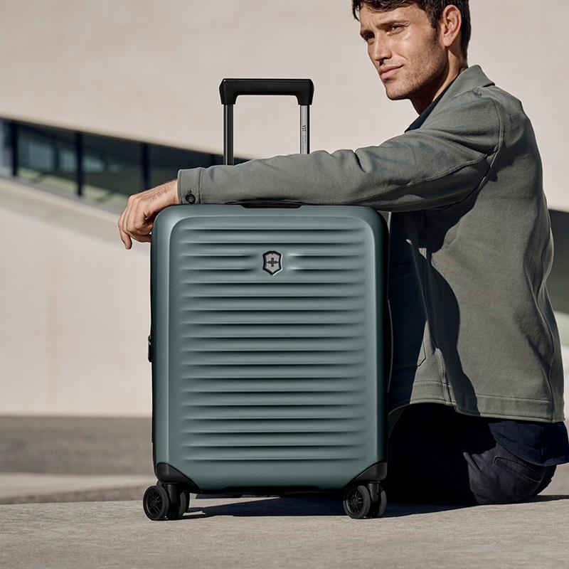 VICTORINOX（ビクトリノックス） 公式 グローバルキャリーオン 35-44L