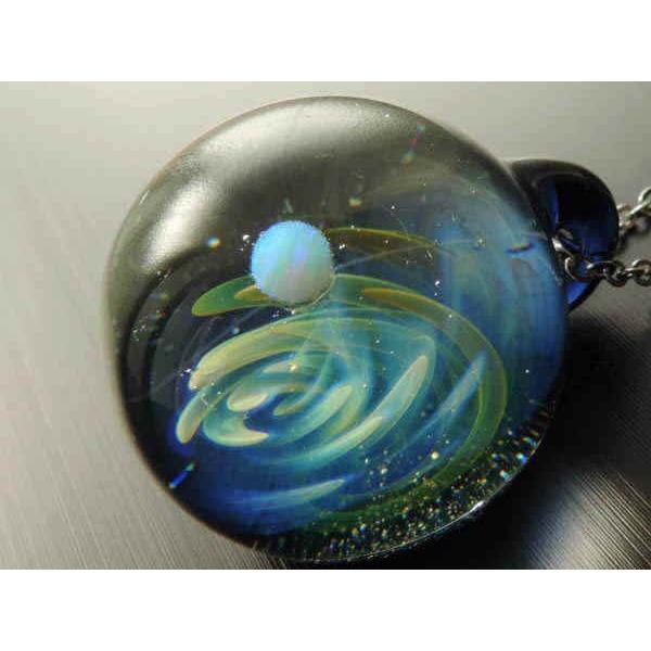 1点物、惑星 オーロラ・宇宙ガラスネックレス 緑白星02 オーロラ