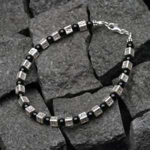 カレン 族 シルバー 魅了する赤 ホワイトハート アンティークビーズ